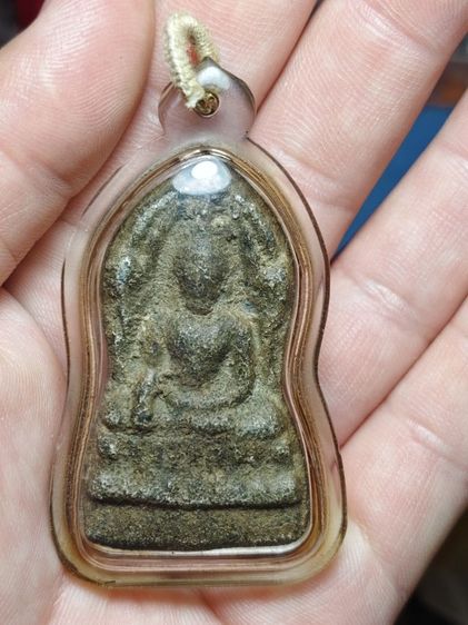 ชินราชใบเสมาเนื้อชิน