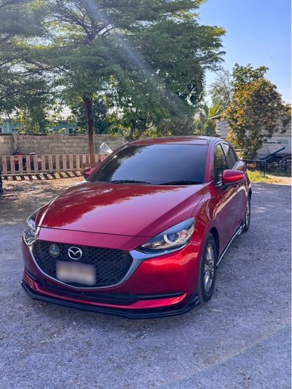 Mazda Mazda 2 2021 1.3 C Sports Sedan เบนซิน เกียร์อัตโนมัติ แดง รูปที่ 2