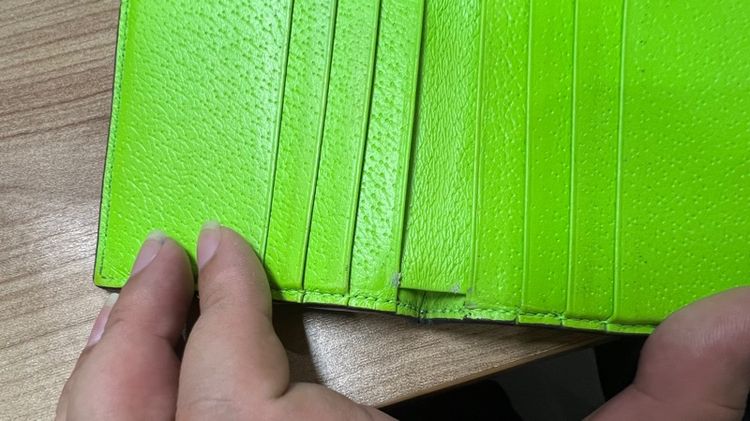 กระเป๋าสตางค์ Gucci รุ่น Ophidia bi-fold wallet  รูปที่ 3