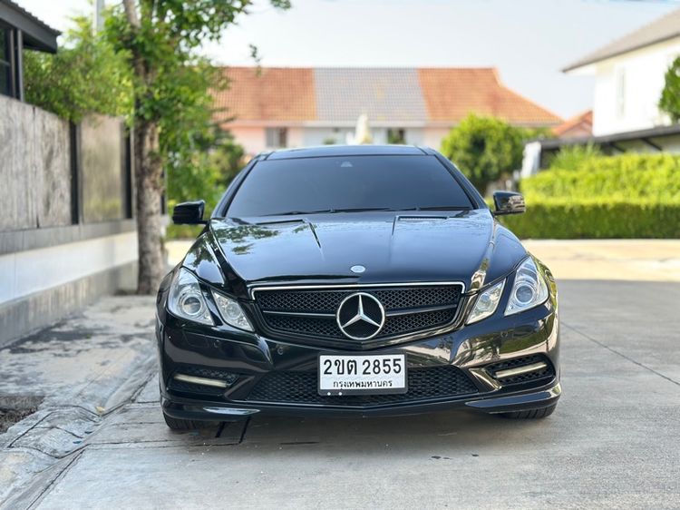 Mercedes-Benz E-Class 2012 E200 CGI Sedan เบนซิน เกียร์อัตโนมัติ ดำ รูปที่ 3