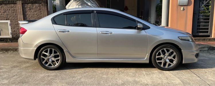 Honda City 2011 1.5 Sv i-VTEC Sedan เบนซิน ไม่ติดแก๊ส เกียร์อัตโนมัติ บรอนซ์เงิน รูปที่ 4