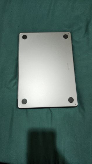 MacBook Air M2 13" สี Silver รูปที่ 4