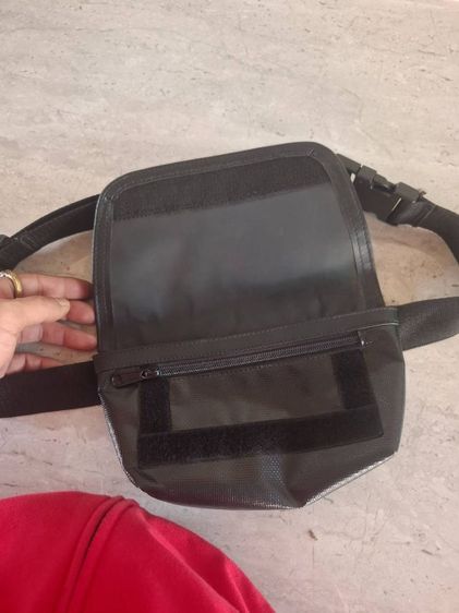 กระเป๋าคาดเอว giordano มือสองสีดำ รูปที่ 3