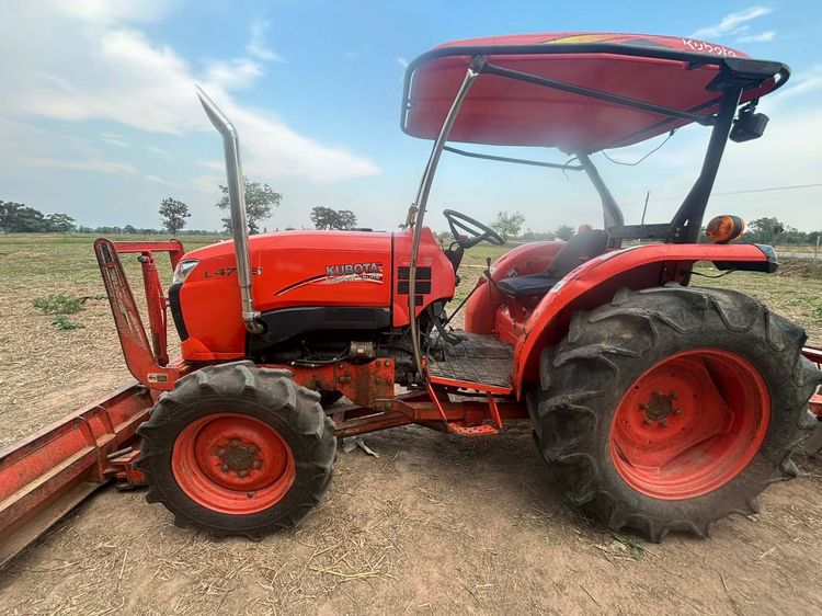 Kubota L4708 รูปที่ 3