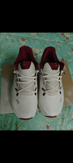 รองเท้าผ้าใบ รูปที่ 4