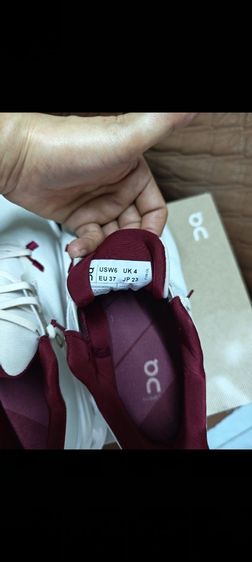 รองเท้าผ้าใบ รูปที่ 6