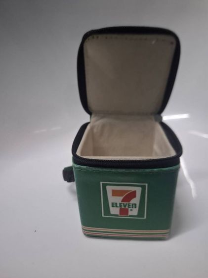 พวงกุญแจกระเป๋ากล่องเซเว่นขนาดเท่าไฟแช็คสำหรับสะสม รูปที่ 3