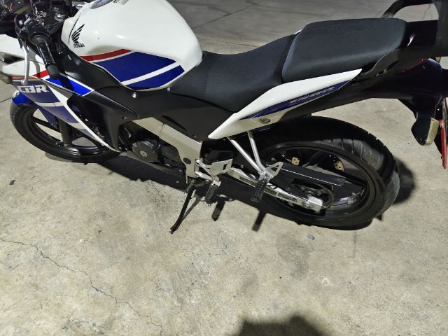 ขายcbr 150i รูปที่ 7