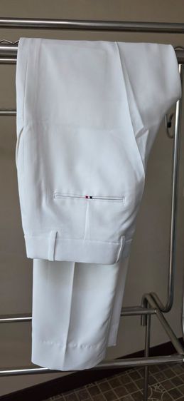 DGRIE PLAY – Play White 2button Pants – กางเกงสีขาว รูปที่ 2