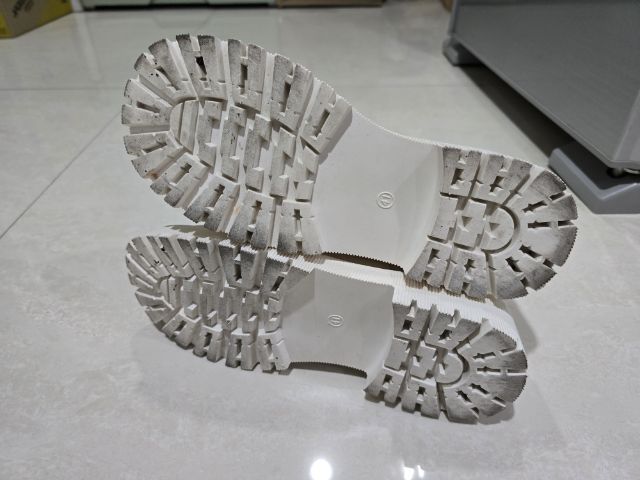 รองเท้าบูท size 41 บุขน กันหนาว กันลื่น สีขาว รูปที่ 6