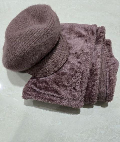 เซ็ตหมวกและผ้าพันคอกันหนาว สีเปลือกมังคุด