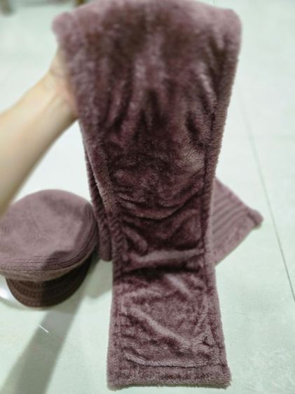 เซ็ตหมวกและผ้าพันคอกันหนาว สีเปลือกมังคุด รูปที่ 2