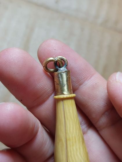 เครื่องรางดอกจำปีหลวงพ่อสดวัดปากน้ำดอกใหญ่ รูปที่ 2