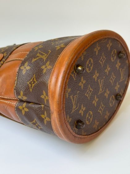 LV Bucket รูปที่ 9