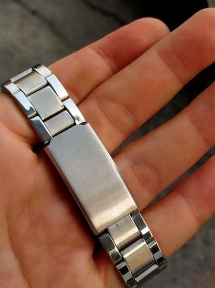 นาฬิกา Seiko 6119 ออโต้ 
เช็คเวลาแล้ว
สภาพดี เดินดี ใช้งานปกติ
 รูปที่ 7