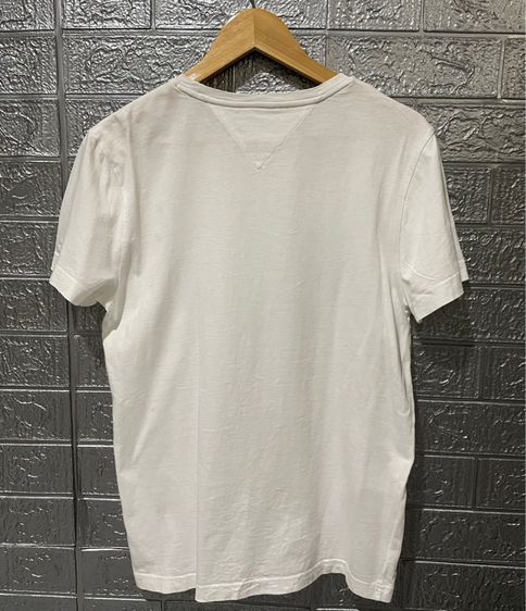 เสื้อ Tommy Hilfiger รูปที่ 4