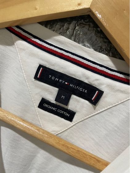 เสื้อ Tommy Hilfiger รูปที่ 3