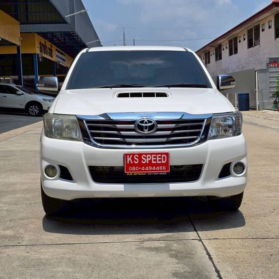 Toyota Hilux Vigo Champ 2014 Double Cab 2.5 E VNT Pickup ดีเซล ไม่ติดแก๊ส เกียร์ธรรมดา ขาว รูปที่ 2