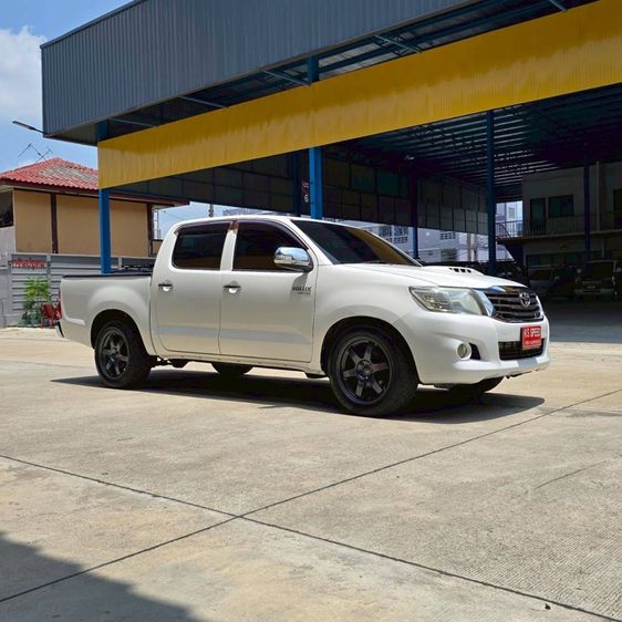 Toyota Hilux Vigo Champ 2014 Double Cab 2.5 E VNT Pickup ดีเซล ไม่ติดแก๊ส เกียร์ธรรมดา ขาว รูปที่ 3