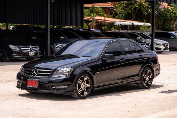 Mercedes-Benz C-Class 2015 C200 Sedan เบนซิน ดำ