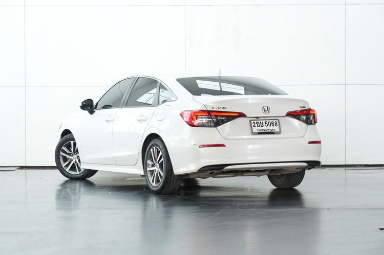 Honda Civic 2021 1.5 EL+ Sedan เบนซิน ไม่ติดแก๊ส เกียร์อัตโนมัติ ขาว รูปที่ 4