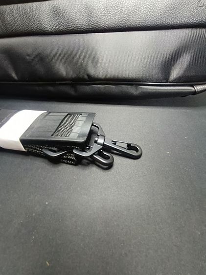 กระเป๋าโน้ตบุ๊ก DICOTA Multi Base สีดำ ใส่ได้ถึง 15.6 นิ้ว พร้อมสายสะพาย รูปที่ 3