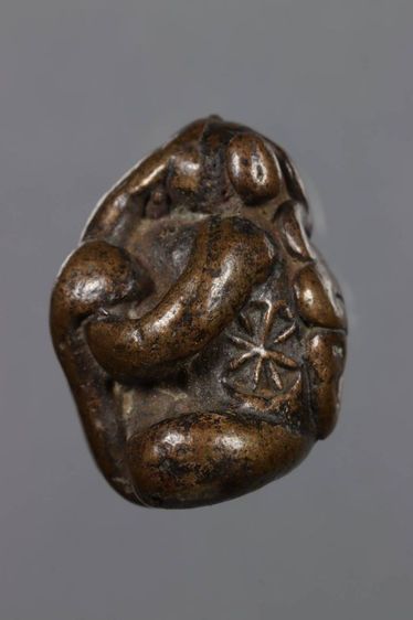 พระเครื่อง รูปที่ 4