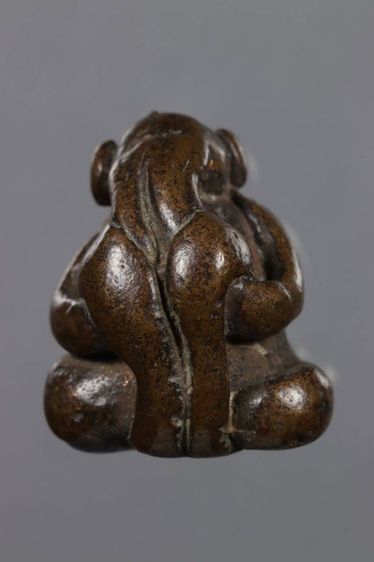 พระเครื่อง