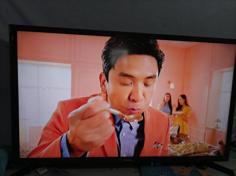 SAMSUNG digital led tv 32 นิ้ว รุ่นua32j4300 ดูทีวีดิจิตอลได้ไม่ต้องต่อกล่อง  ภาพดีสีสวย รีโมทครบ ขาย 1690 บาท  รูปที่ 6