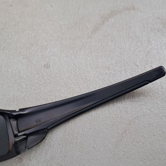 แว่นกันแดด Oakley รุ่น Fuel Cell  รูปที่ 12