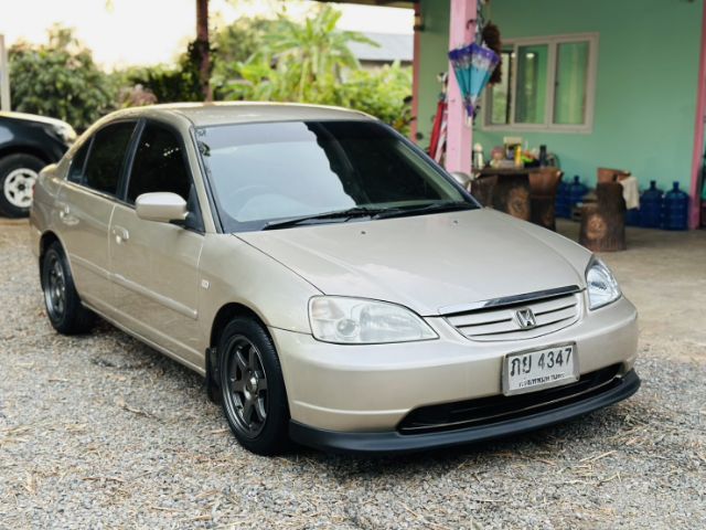รถ Honda Civic 1.7 VTi สี น้ำตาล