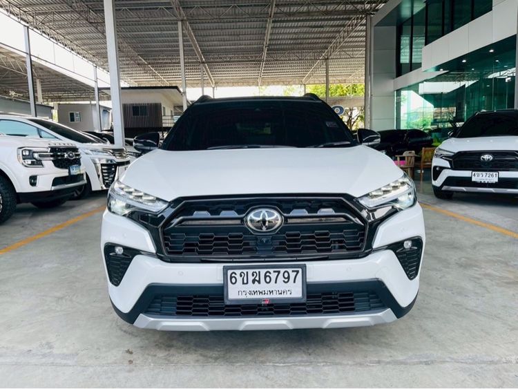 รถ Toyota Corolla Cross 1.8 HEV GR Sport สี ขาว