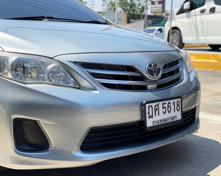Toyota Altis 2010 1.6 E Sedan เบนซิน LPG เกียร์อัตโนมัติ เทา รูปที่ 2