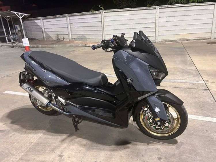 Xmax300