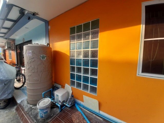 ขายด่วน บ้านทาวเฮาส์สองชั้นสองหลังต่อเติมรวมกัน พื้นที่รวม16 ตรว. รูปที่ 2