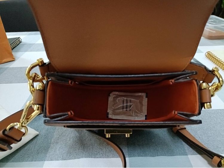 กระเป๋าสะพาย แบรนด์เนม MCM รูปที่ 5