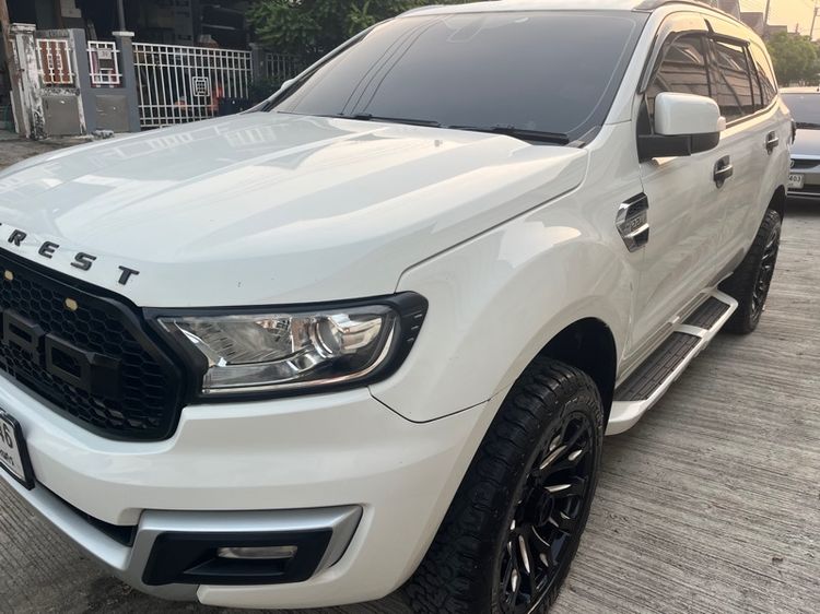 Ford Everest 2016 2.2 Titanium ดีเซล เกียร์อัตโนมัติ ขาว รูปที่ 3