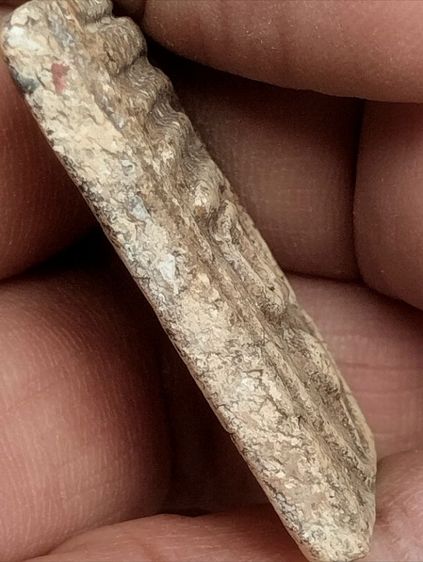 สมเด็จวัดระฆังพิมพ์ทรงเจดีย์เนื้อหาเก่าสวยถึงยุค รูปที่ 4