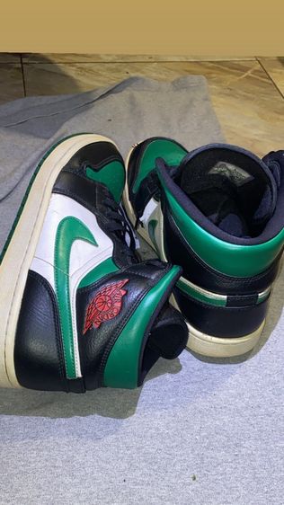 jordan1 retro mid