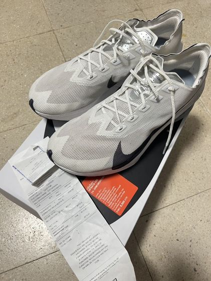 รองเท้ากีฬา รูปที่ 3