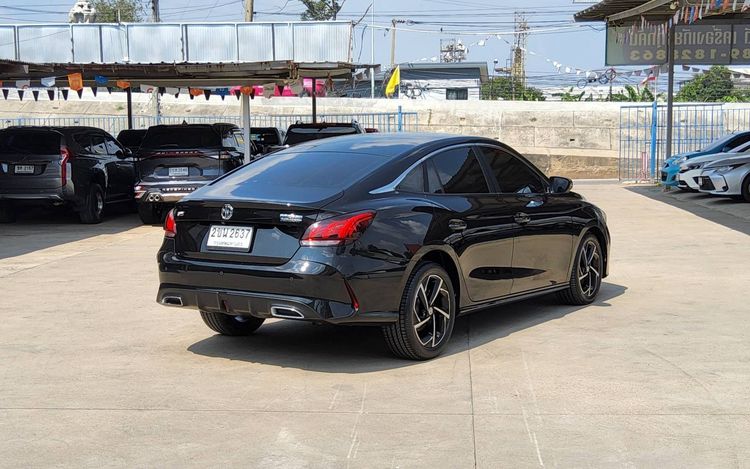MG MG5 2021 1.5 X Sedan เบนซิน ไม่ติดแก๊ส เกียร์อัตโนมัติ ดำ รูปที่ 4