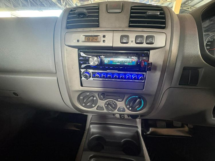 Isuzu D-MAX 2003 3.0 LS 4WD Pickup ดีเซล ไม่ติดแก๊ส เกียร์ธรรมดา ดำ รูปที่ 4