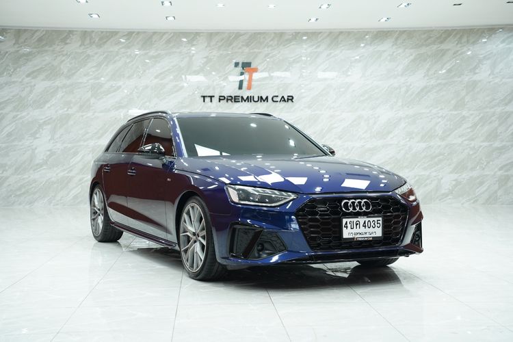 รถ Audi Audi A4  2.0 สี น้ำเงิน