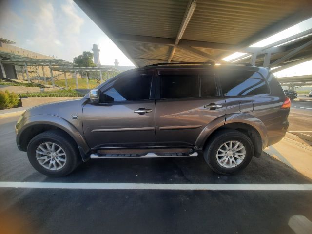 Mitsubishi Pajero 2014 2.5 VG Turbo Utility-car ดีเซล ไม่ติดแก๊ส เกียร์อัตโนมัติ บรอนซ์ทอง รูปที่ 3