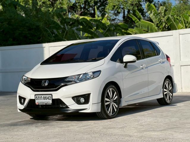 รถ Honda Jazz 1.5 SV i-VTEC สี ขาว