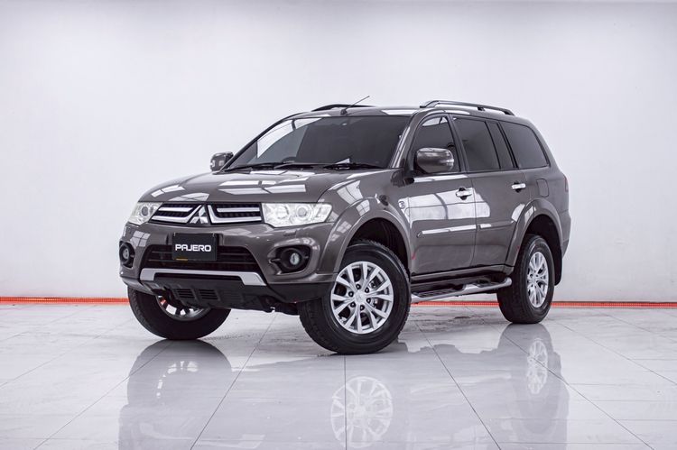 รถ Mitsubishi Pajero Sport 2.5 GT สี น้ำตาล