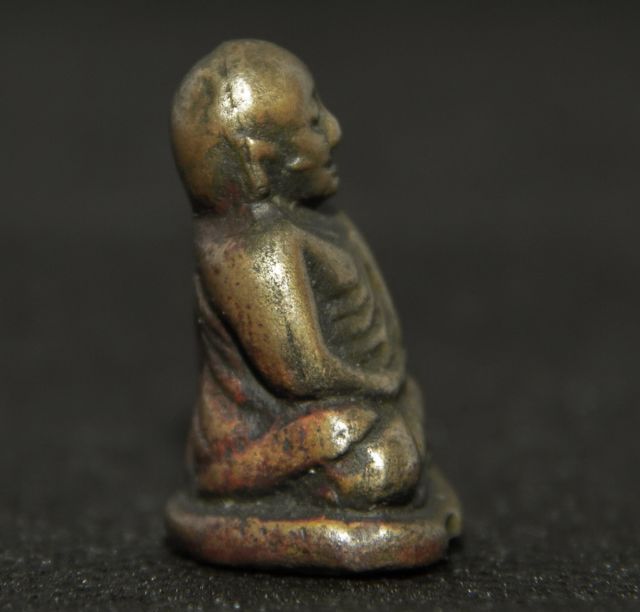 หลวงพ่อเงินพิมพ์ขี้ตา รูปที่ 5