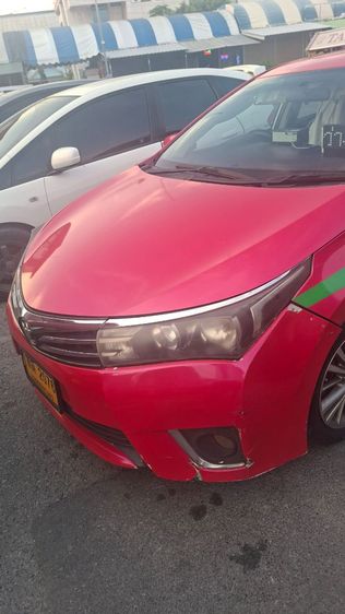 รถ Toyota Altis 1.6 G สี ชมพู