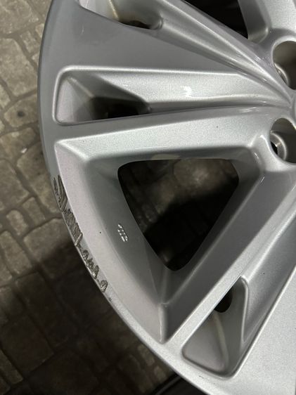 แม็กเปล่า ล้อเดิมของ Totoya INNOVA  รูปที่ 6