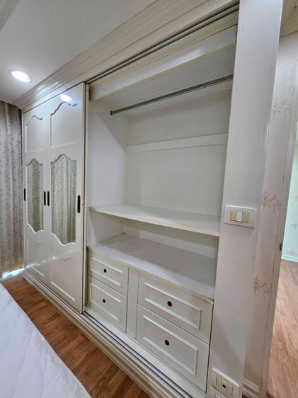 อื่นๆ ไม่อนุญาต ตกแต่งครบ สร้างเสร็จก่อน 2010 ให้เช่า 1 ห้องนอน ที่ The Kris 1 ห้องกว้าง เฟอร์ฯเครื่องใช้ไฟฟ้าครบ รูปที่ 3